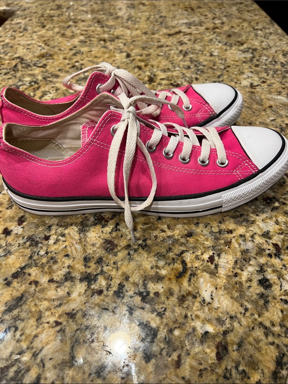 Converse Pink Low-Top Canvas Sneakers with White Trim - Picture 4 of 8